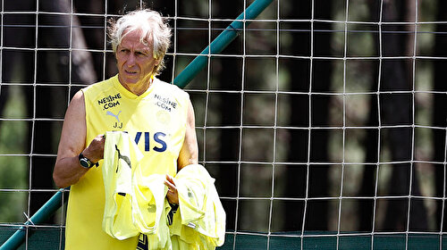 Jorge Jesus üstlerini çizdi: Fenerbahçe'de 9 yabancı futbolcuyla yollar ayrılıyor