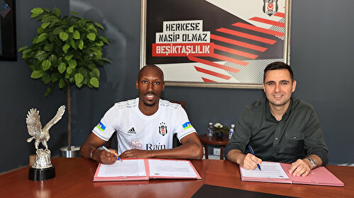 Beşiktaş Atiba’yla 1 yıllık sözleşme imzaladı