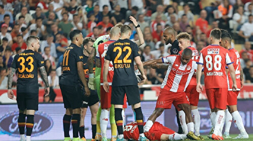 Galatasaray ile Antalyaspor Süper Lig'de 53. kez karşılaşacak