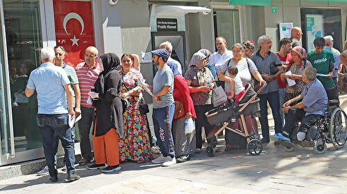 Asrın konut ve arsa projesine başvuran gençler ve emekliler memnun: Yıllardır bekliyorduk