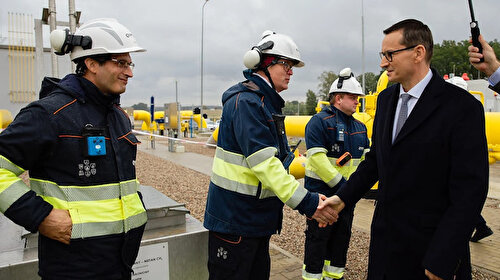 Polonya Başbakanı Morawiecki: Gaz alanında Rus hakimiyeti dönemi sona erdi