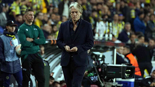 Jorge Jesus'un çözülemeyen ofsayt taktiği: Maç önünde bile çalışıyorlar