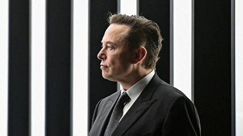 Elon Musk mavi tik hizmetini bir kez daha erteledi