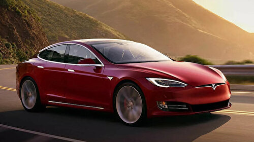 Tesla'da kriz sürüyor: 80 bin araç daha geri çağırıldı