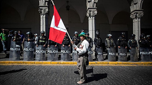 Peru'da ülke genelinde 30 günlük OHAL kararı alındı