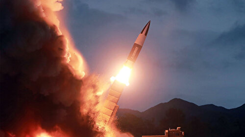 Kuzey Kore'den iki balistik füze denemesi daha