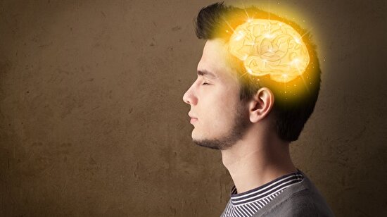 Yalnızca dikkat ustaları çözebiliyor: Şapkanın rengini nasıl tahmin edersin?