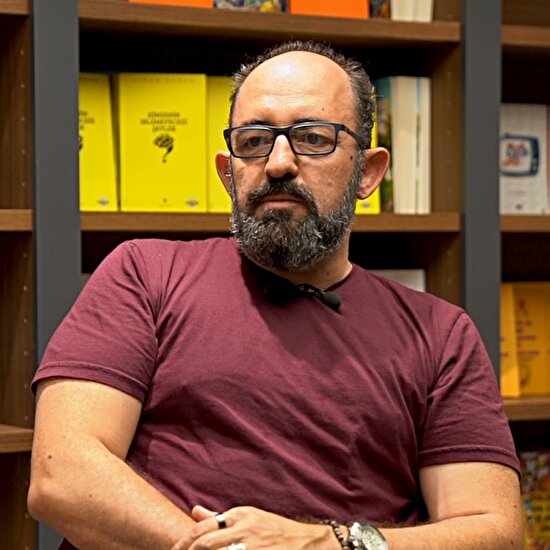 Sinan Canan: "Sınırlarını kıran, sınırlarını aşan herkes daha mutludur."