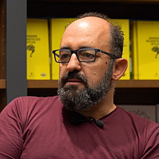 Sinan Canan: “Hayat, insanın ne için burada olduğunu keşfetmesi gereken bir yolculuktur.”
