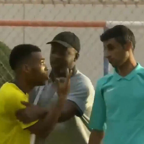 Garry Rodrigues ısınırken kırmızı kart gördü