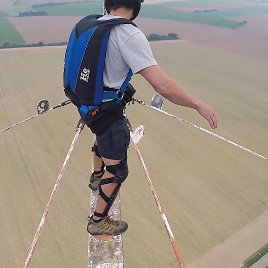 Şimdiye kadar yapılmış en tehlikeli 'base jump' atlayışı