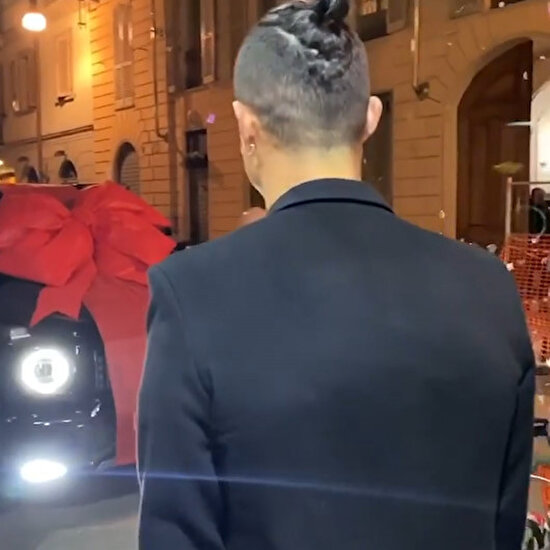 Ronaldo'ya milyonluk doğum günü sürprizi