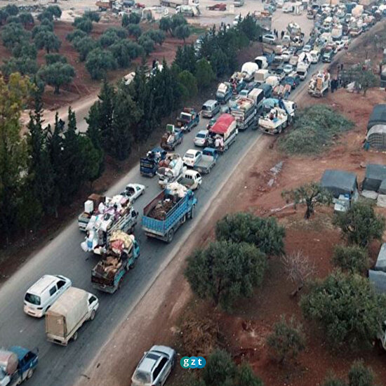 Akın sürüyor: Türkiye sınırı yakınına 20 bin sivil daha