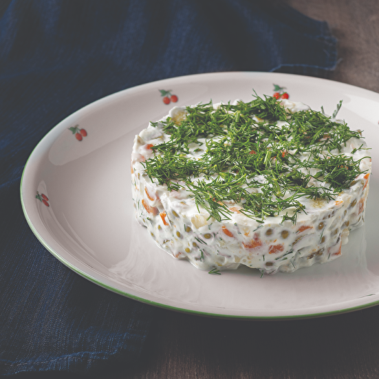 Dereotlu Amerikan Salatası