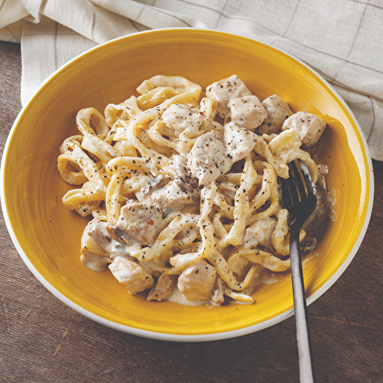 Mantarlı Tavuklu Makarna