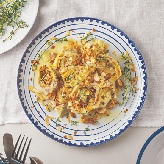 Üzümlü Bademli Enginar Kalbi