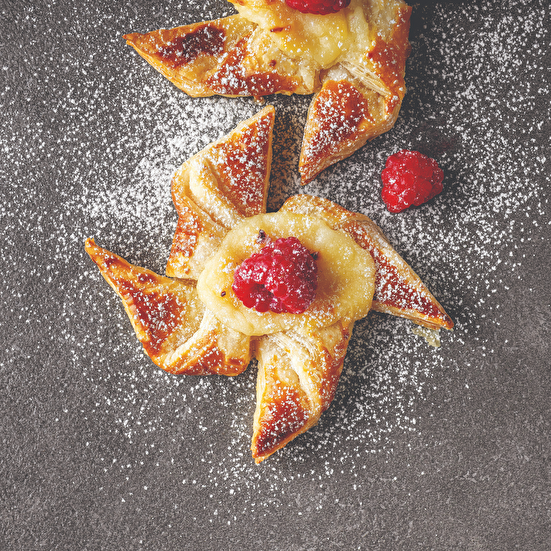 Kremalı Rüzgar Gülü