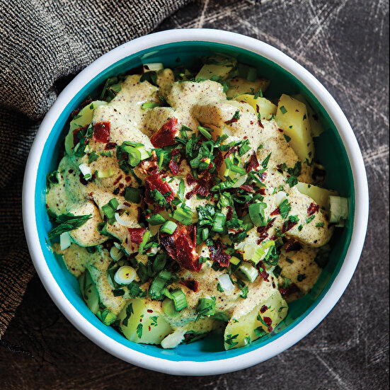 Pastırmalı Hardallı Patates Salatası