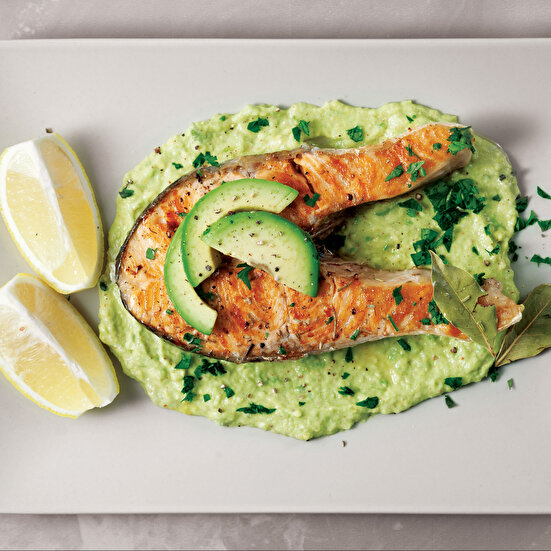 Avokado Soslu Somon Izgara