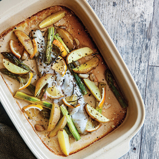 Kuşkonmazlı Limonlu Mezgit Fileto