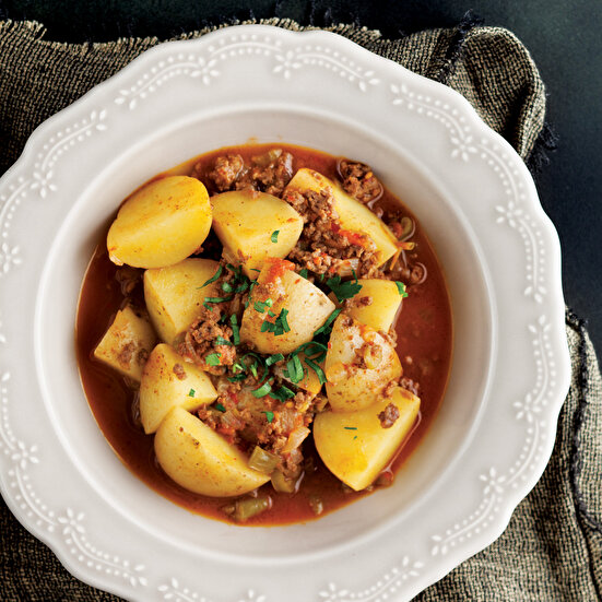 Acılı Taze Patates Yemeği