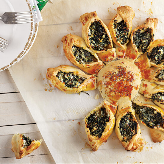 Ispanaklı Papatya Poğaça