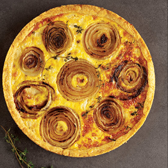 Soğanlı Kekikli Tart