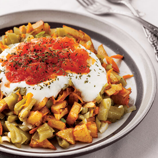 Kızarmış Patatesli Fasulye Salatası