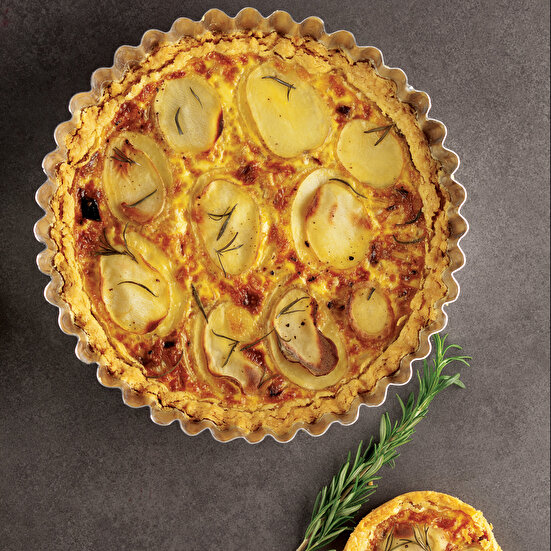 Patatesli Peynirli Tart