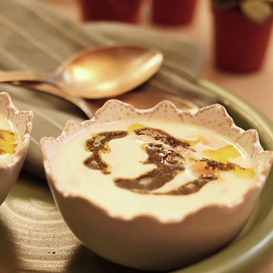 İncikli Yoğurtlu Çorba