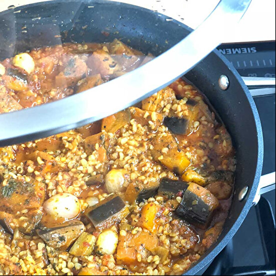 Patlıcanlı Bulgur Pilavı