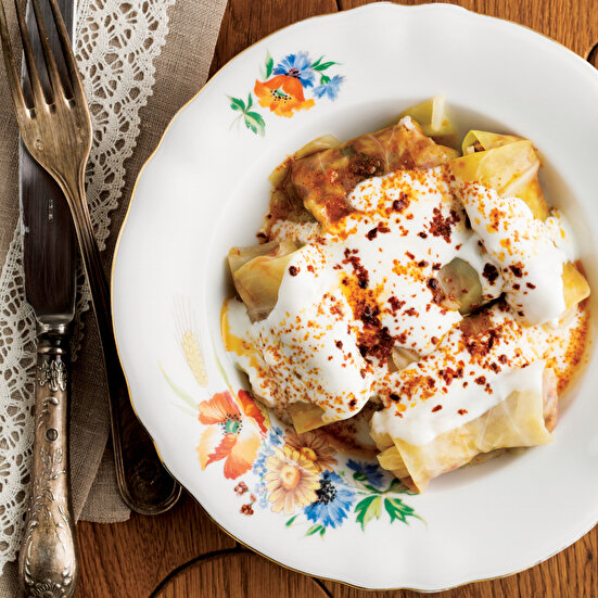 Etli Lahana Sarması