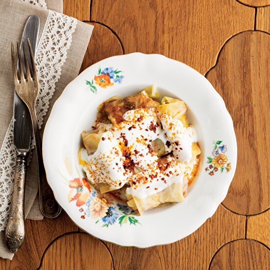 Etli Lahana Sarması