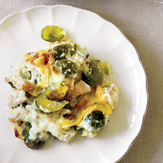 Fırında Tavuklu Brüksel Lahanası