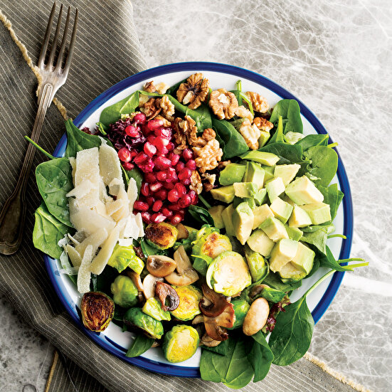 Avokadolu Sebzeli Salata