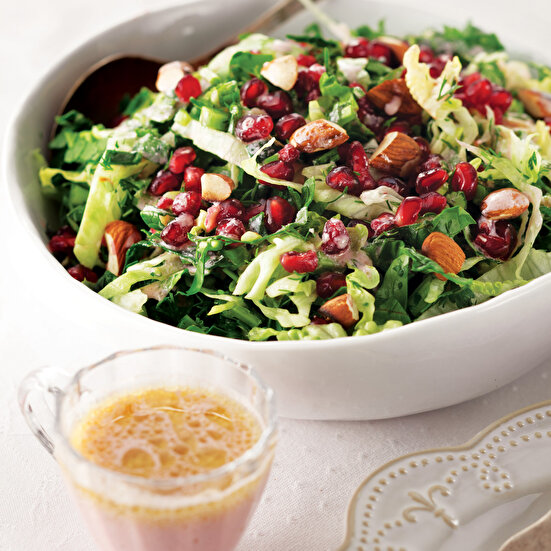 Pembe Soslu Kış Salatası