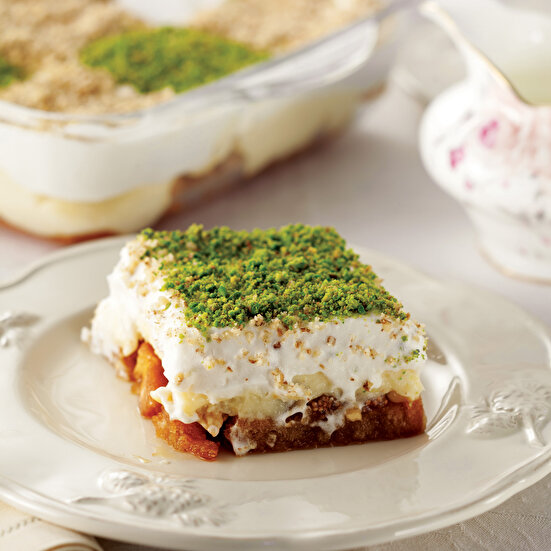 Muhallebili Etimek Tatlısı