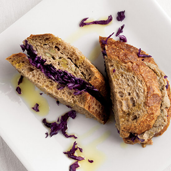 Mercimek Püreli Sandviç