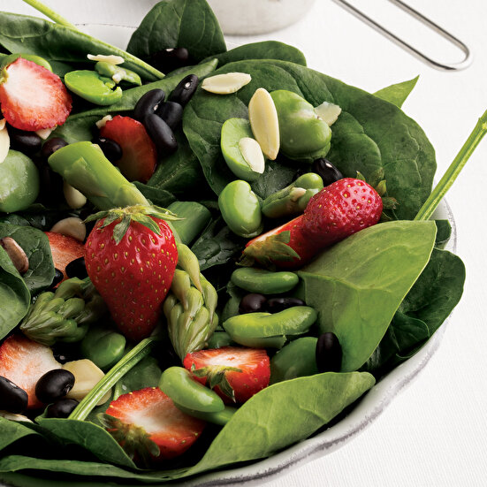 Taze İç Baklalı Ispanaklı Salata