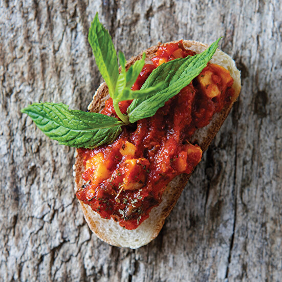 Peynirli Naneli Ajvar