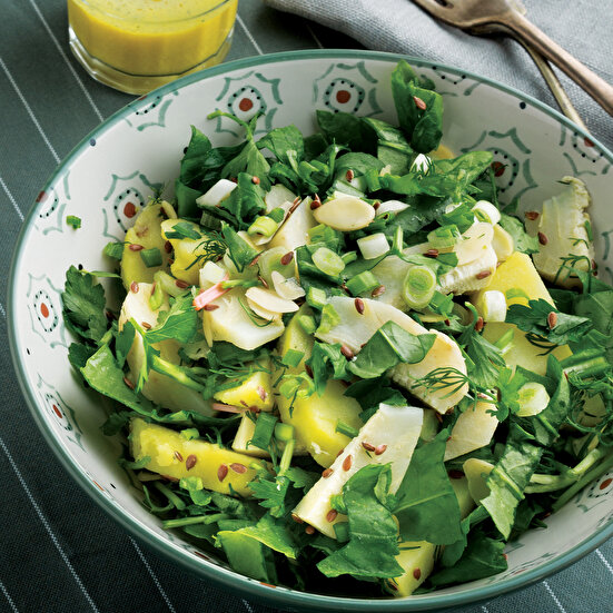 Enginarlı Yeşil Bahar Salatası