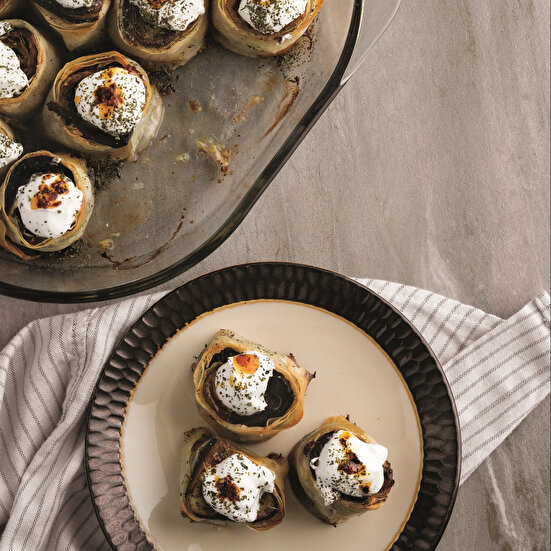 Patlıcan ve Köfteli Sarma