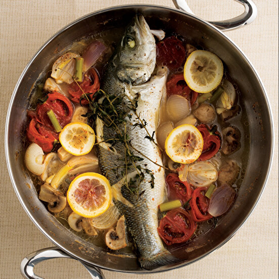 Tencerede Domatesli Alabalık