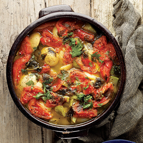 Sebzeli Bahar Güveci