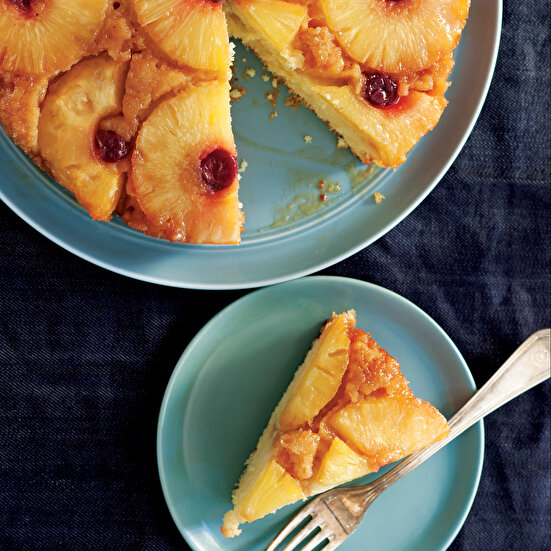 Ananaslı Ters Yüz Keki