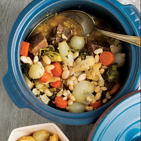 Güveçte Kış Türlüsü