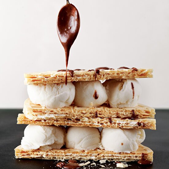 Damla Sakızlı Salepli Dondurma