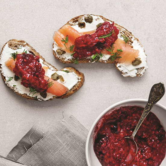 Füme Somonlu Kanepe