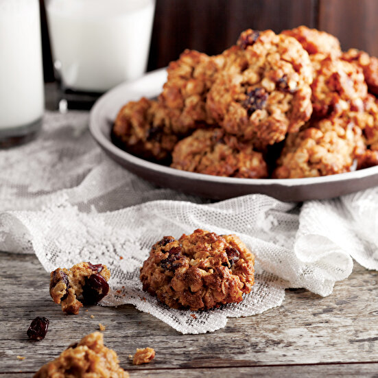 Kızılcıklı Kurabiye