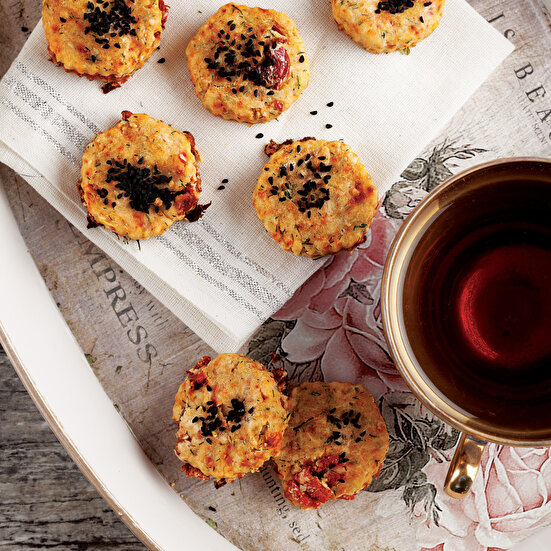 Kuru Domatesli Lokmalar